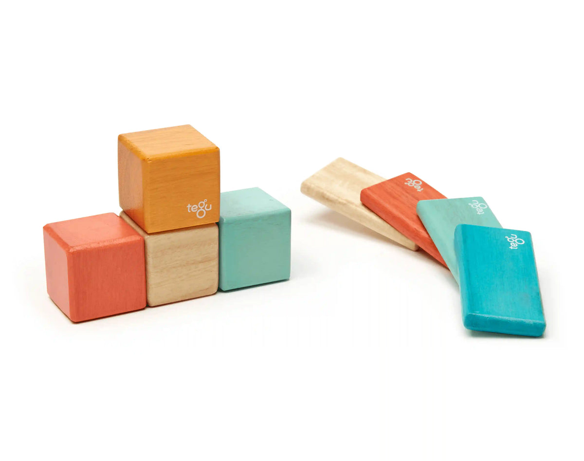 Magnetic Wooden Blocks & Travel Pouch - 8 Pieces
